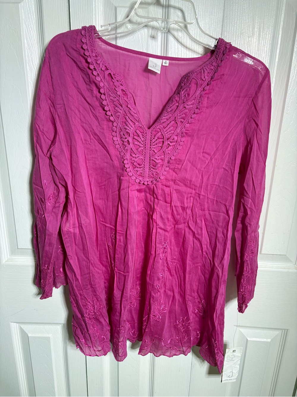 Jones New York Fuchsia Embroidered V-Neck Tunic